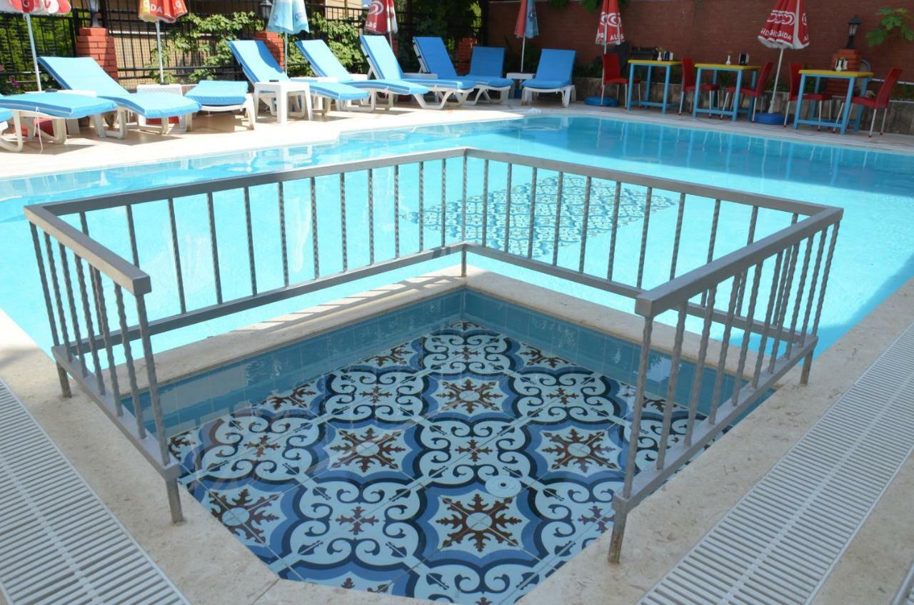 מרמריס Kemalbutik Hotel מראה חיצוני תמונה
